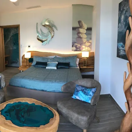 Seafront Luxury Moonlight In South East Crete With Breathtaking Views Villa *