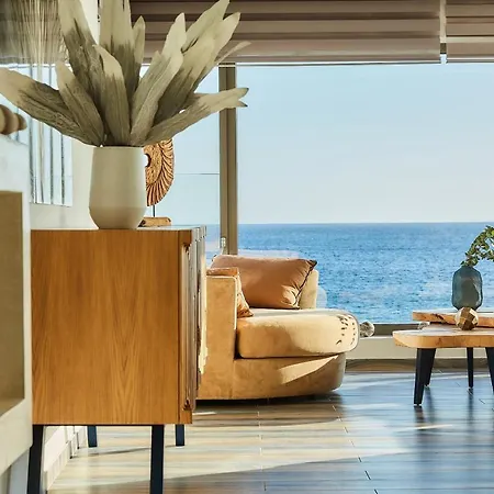 Seafront Luxury Moonlight In South East Crete With Breathtaking Views Makrýgialos