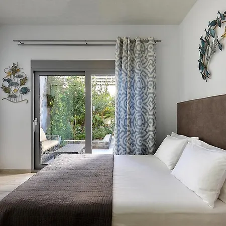 Seafront Luxury Moonlight In South East Crete With Breathtaking Views *