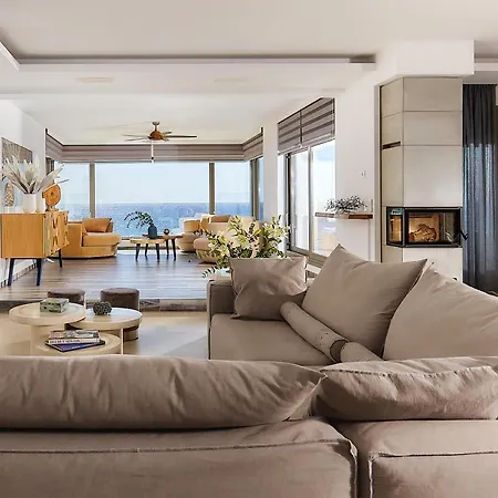 ヴィラ Seafront Luxury Moonlight In South East Crete With Breathtaking Views Makrýgialos