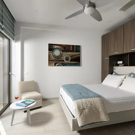 ヴィラ Seafront Luxury Moonlight In South East Crete With Breathtaking Views Makrýgialos